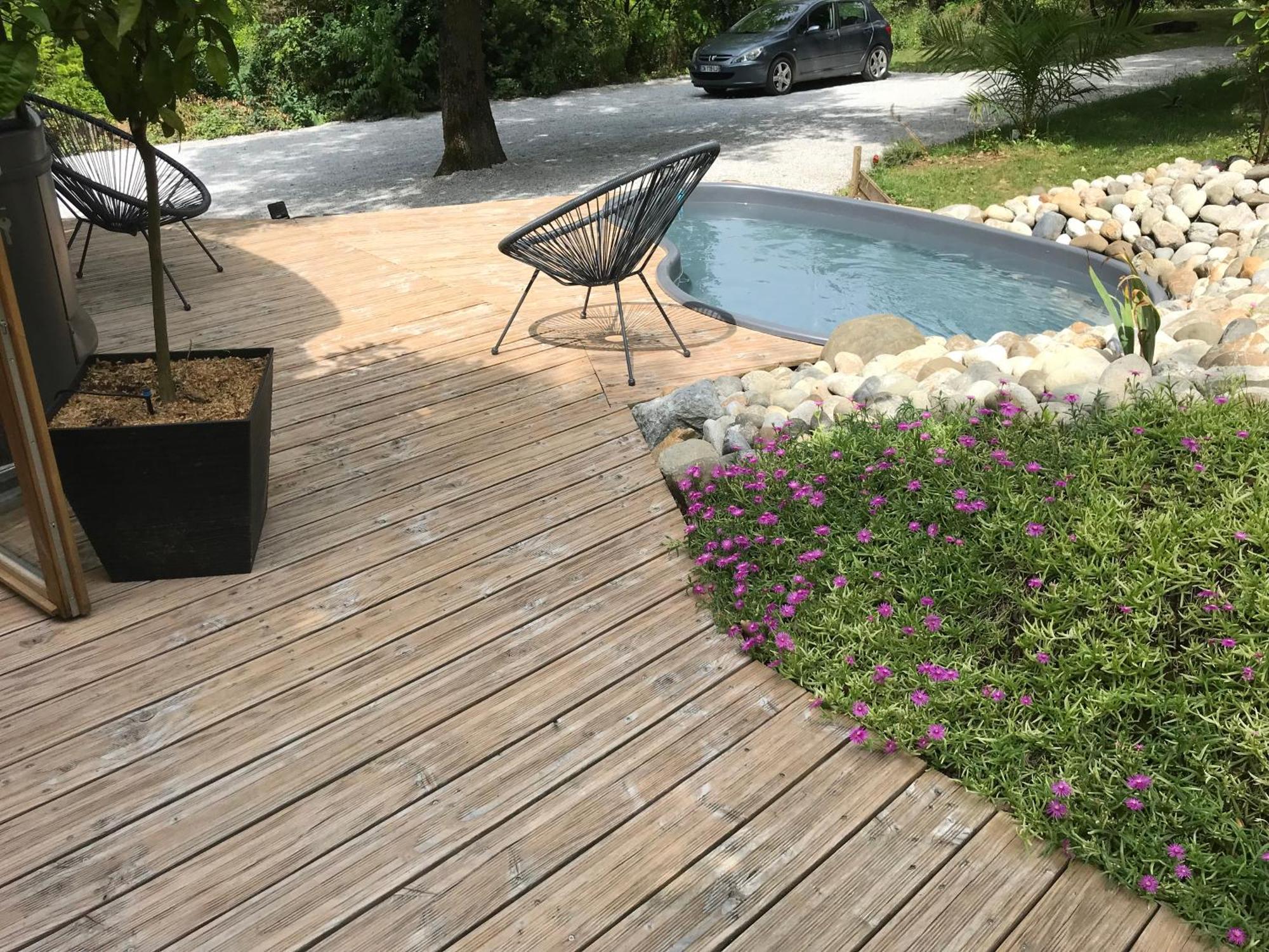 Bus Atypique Au Bord Du Canal Du Midi Et Au Coeur D'Une Foret 2 Chambres Villepinte  Eksteriør bilde